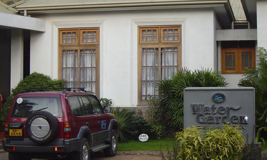 Hotel Water Garden Belihuloya Exterior foto
